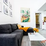 Semesterbostad A Traditional Maltese With Indoor Cave Pool *