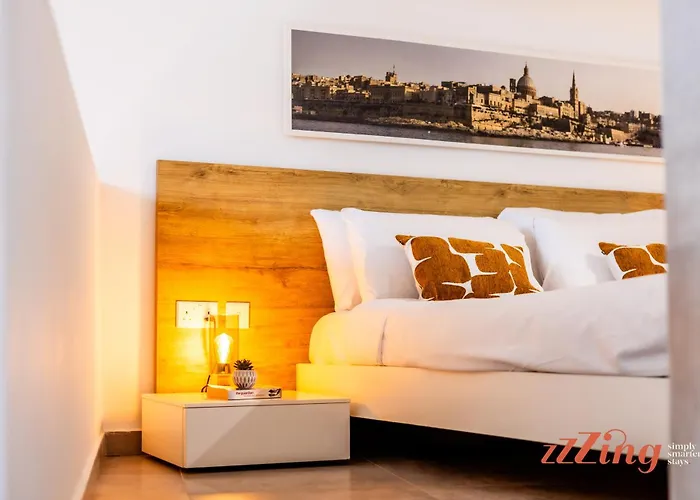 A Traditional Maltese With Indoor Cave Pool Holiday home *