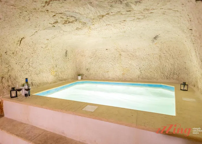 Holiday home A Traditional Maltese With Indoor Cave Pool