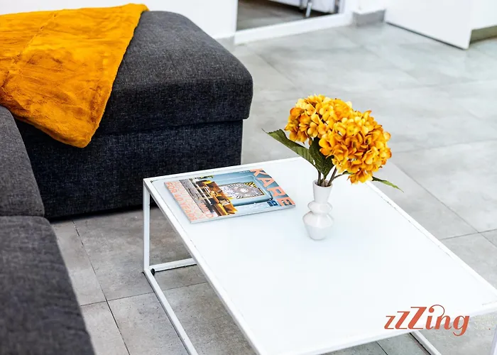 A Traditional Maltese With Indoor Cave Pool Holiday home Mellieha