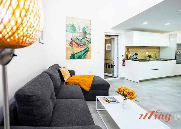 Holiday home A Traditional Maltese With Indoor Cave Pool