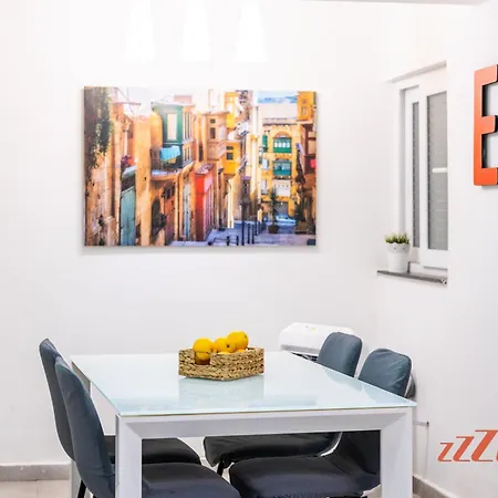 A Traditional Maltese With Indoor Cave Pool * Mellieħa